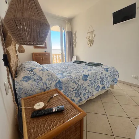 Alojamento de Acomodação e Pequeno-almoço B&B Santa Maria Di Leuca